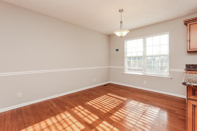 Photo - 7136 Legacy Dr