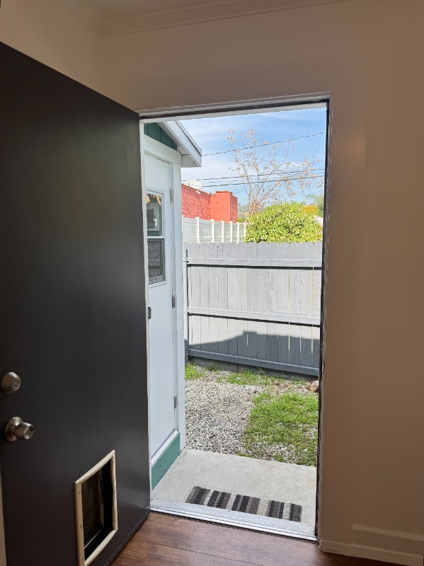 Photo - 4543 1/2 Alumni Ave Unidad 4543 1/2 Alumni Ave