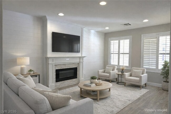 Photo - 927 Via Canale Dr