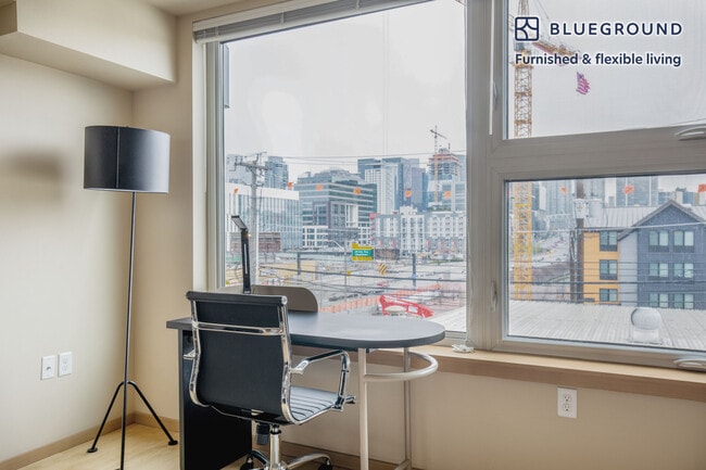 Photo - 708 6th Ave N Unidad SI FL3-ID572