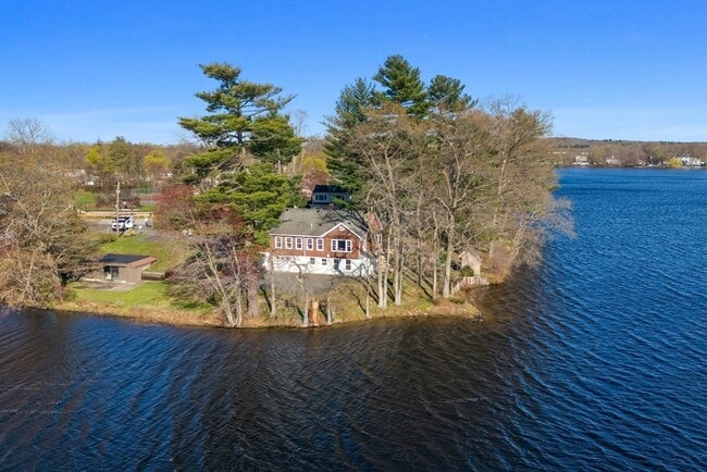 Photo - 76 Lake Ave Unit 1