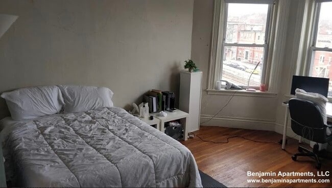 Photo - 1350 Commonwealth Ave Unidad 20