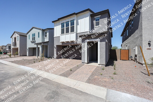 2484 W Rowel Rd