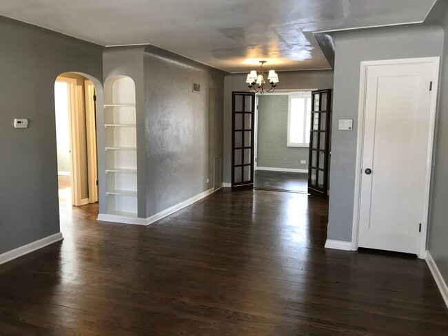 Photo - 1125 Olive St