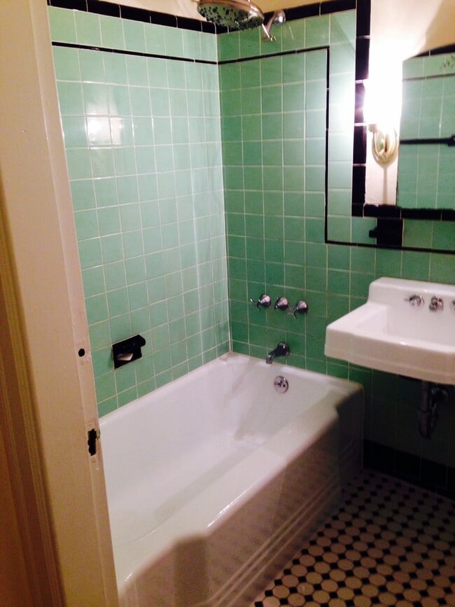 Photo - 249 Commonwealth Ave Unit 3A