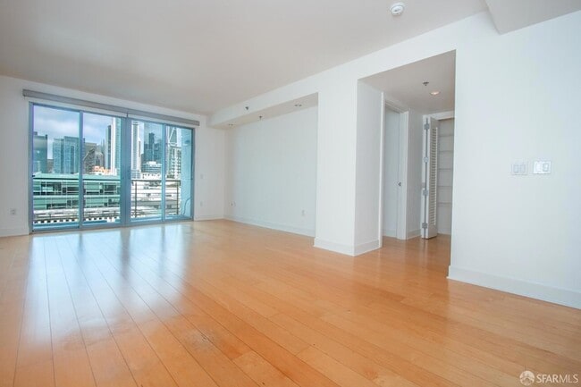 Photo - 239 Brannan St Condo Unit 16C