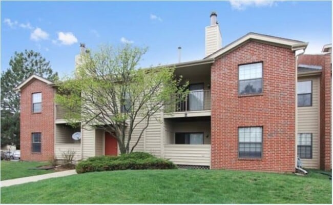 Photo - 2024 N Rand Rd Unit 205