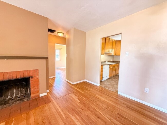 Photo - Nobhill Home