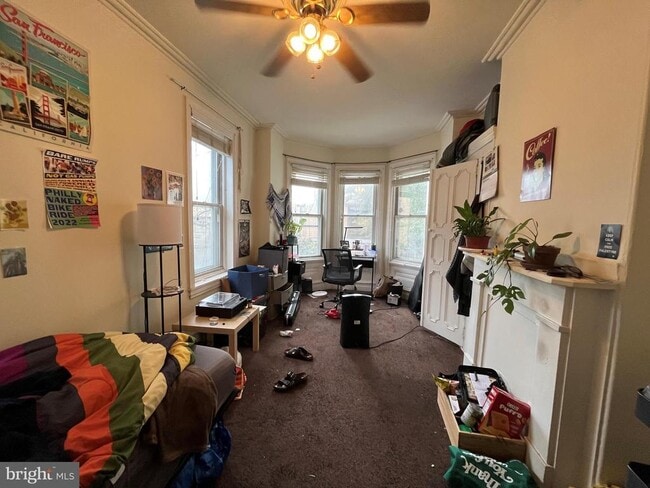 Photo - 2032 N Carlisle St