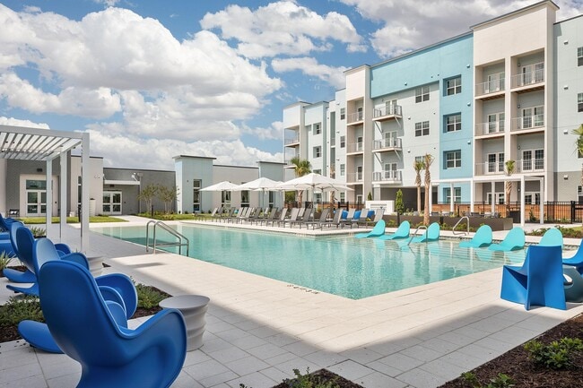ROCKLEDGE FLATS - ROCKLEDGE FLATS Apartments