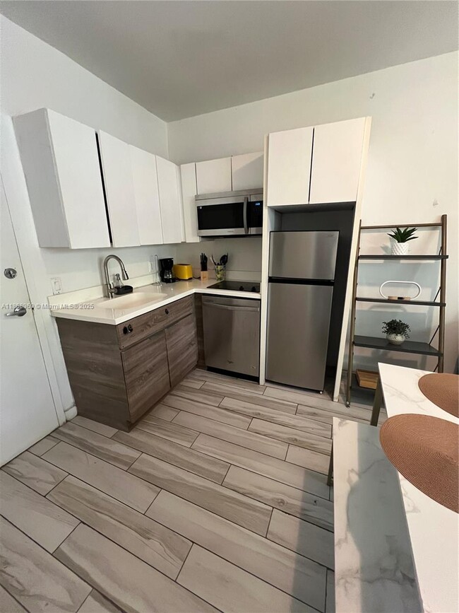 Photo - 1560 Meridian Ave Unidad 104 Rental