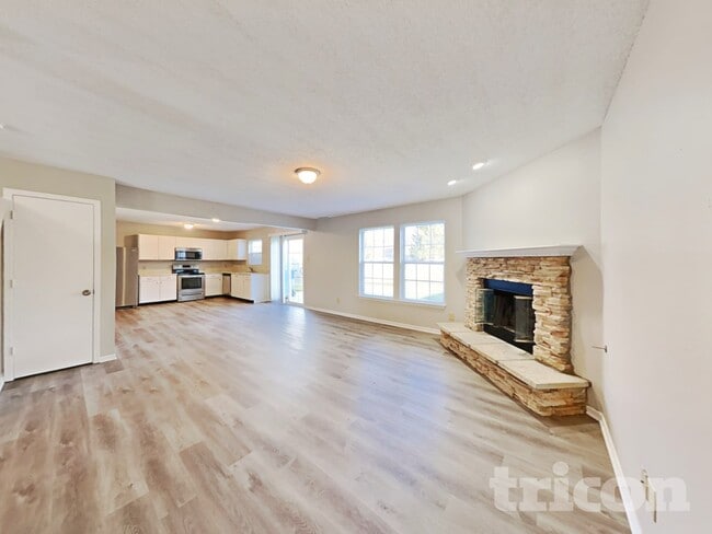 6219 Monteo Ln