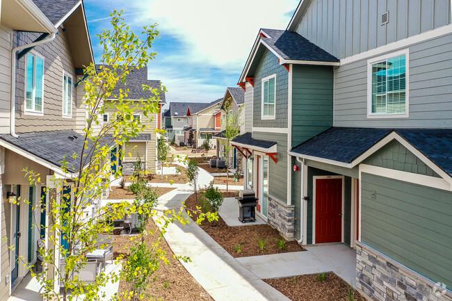 Building Photo - ENCLAVE TOWNHOMES