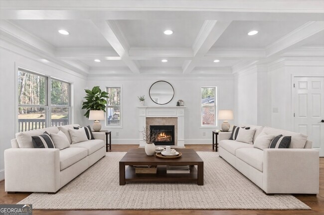 Photo - 1410 Eastland Rd SE