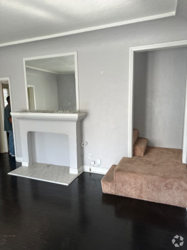 Building Photo - 3221 W 43rd Pl Rental