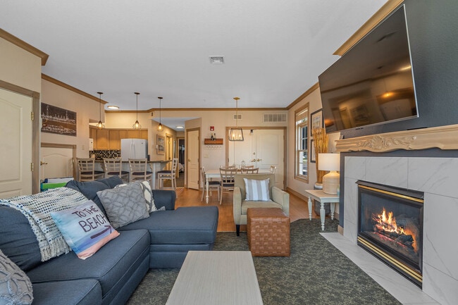 Photo - 435 Beachfront Dr Unit 435