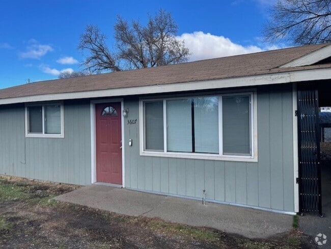 Building Photo - Hill-PM-022-0188- Hilyard Unit 3607 Rental