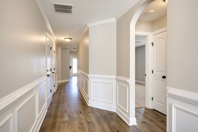 Photo - 635 Shipley Ave