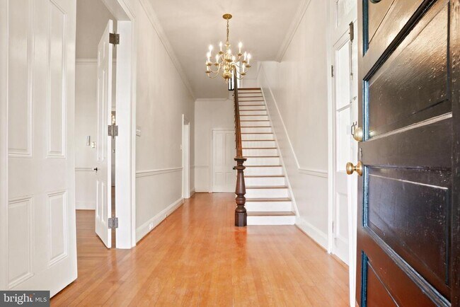 Photo - 209 N Washington St