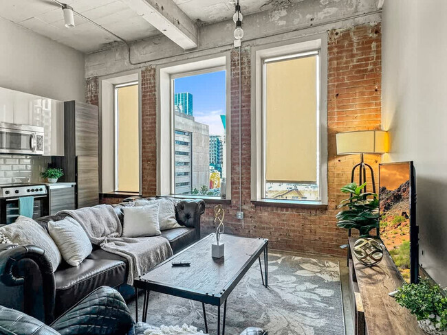 Building Photo - 555 Evergreen St Unit ID1055721P Rental