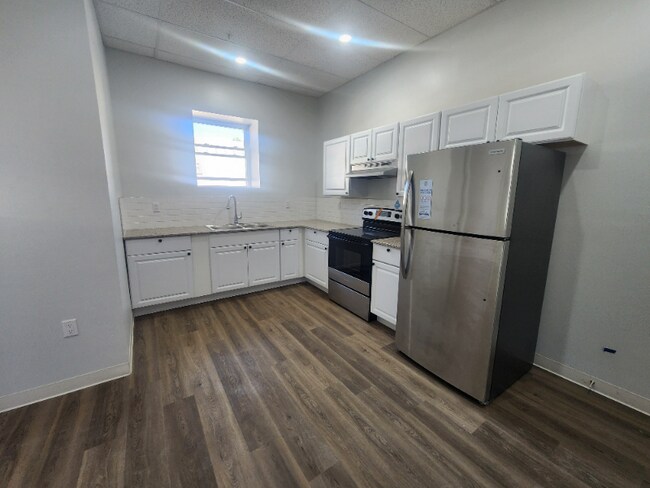 Photo - 151 S Main St Unit 103