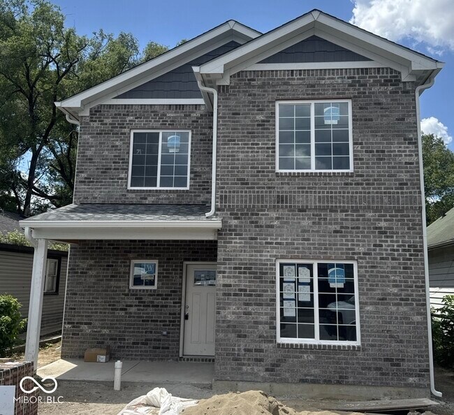 Building Photo - 526 N Elder Ave Rental
