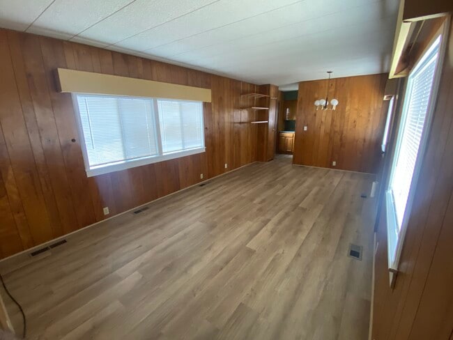 11 Shovel Head Dr