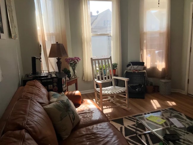 Photo - 3604 W Diversey Ave Unit 1