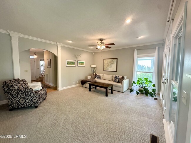 56 Petigru Dr