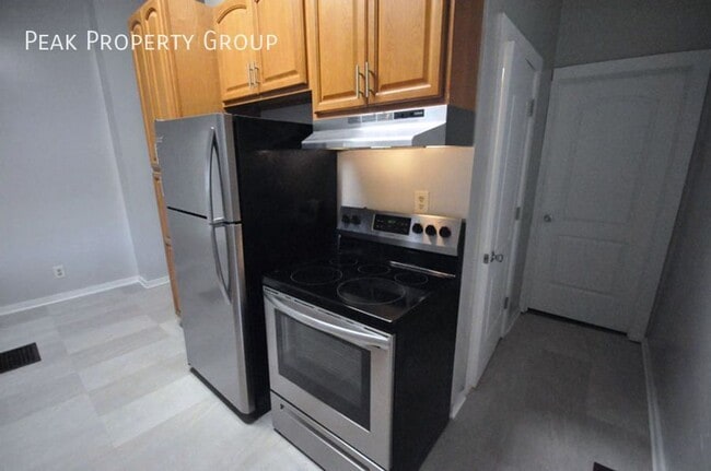 Photo - 1518 Worthington St Unit A