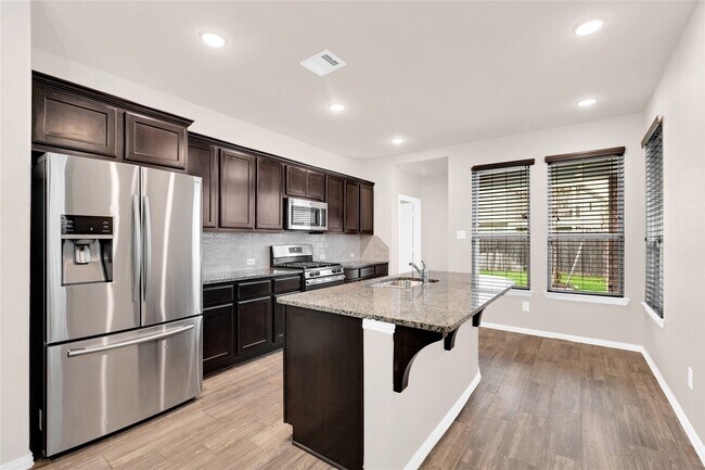 Photo - 3001 Wedgewood Bay Ct