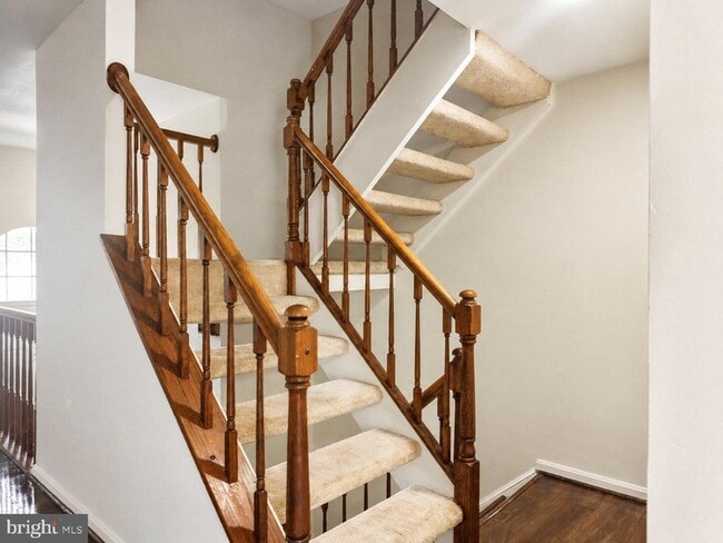 2723 Manorhaven Ct