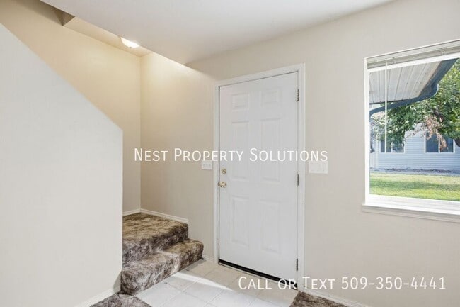 1824 W Crouse St Unit 2