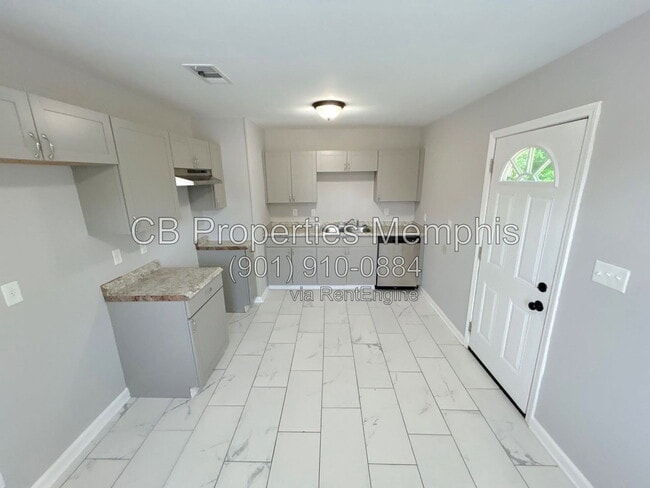 Photo - 3825 Glenburee St