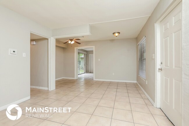 Photo - 411 S Bay Ave