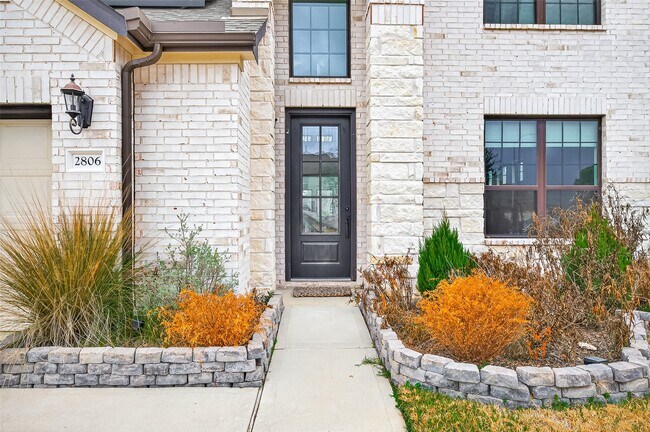 Photo - 2806 Tumlinson Dr