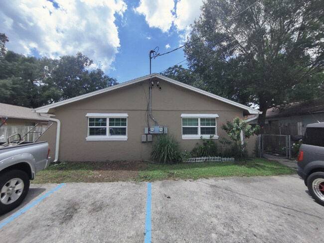 Photo - 422 N Rosland Dr Unidad 422