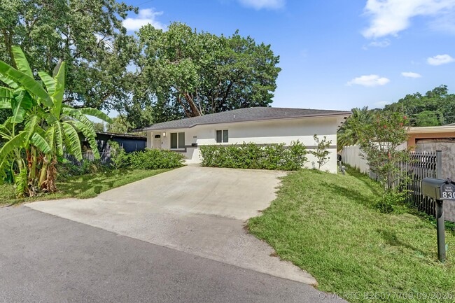 830 NW 19th Terrace