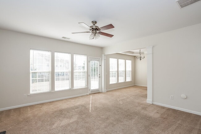 Photo - 10911 Claude Freeman Dr