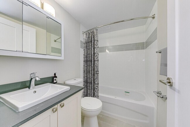 Haldimand Apartments
