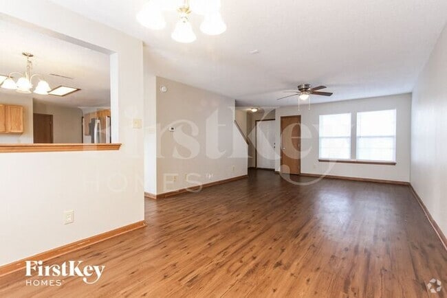 Building Photo - 301 Sunbeam Ln Rental