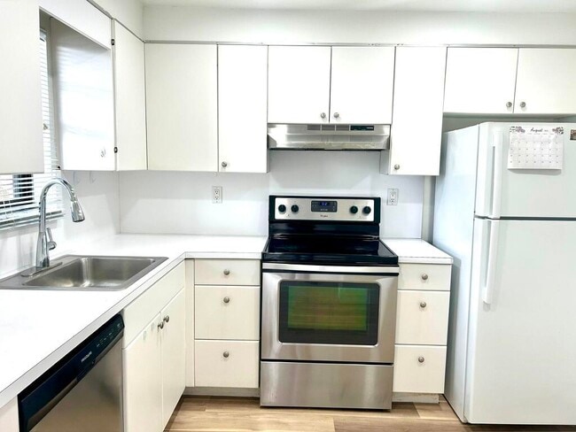 Photo - 9370 SW 8th St Unit 202