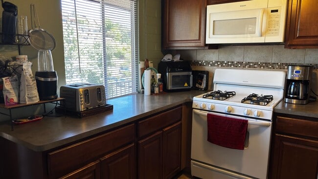 Photo - APARTMENT: APPLE TREE SQUARE APARTMENTS-UPTOWN SEDONA