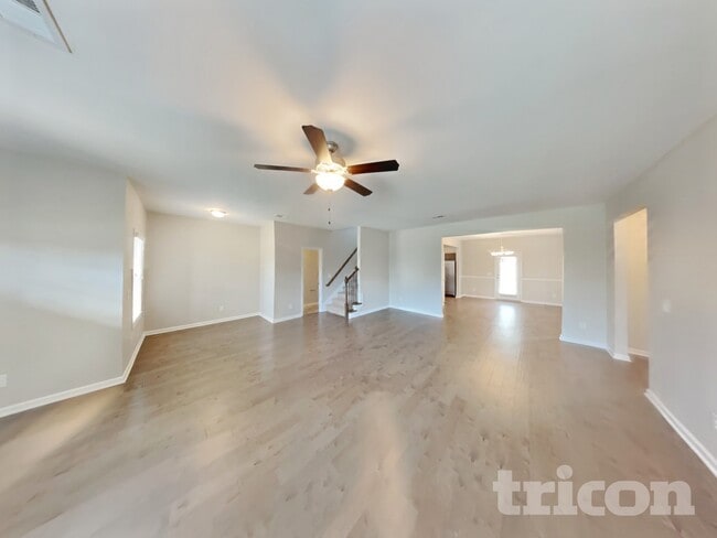 Photo - 938 Beverly Ct