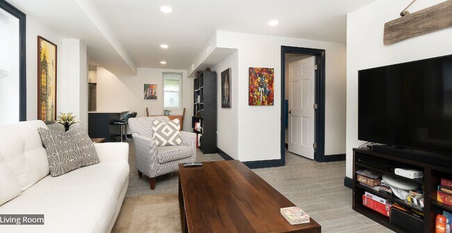 Photo - 8 Alveston St Unit 1