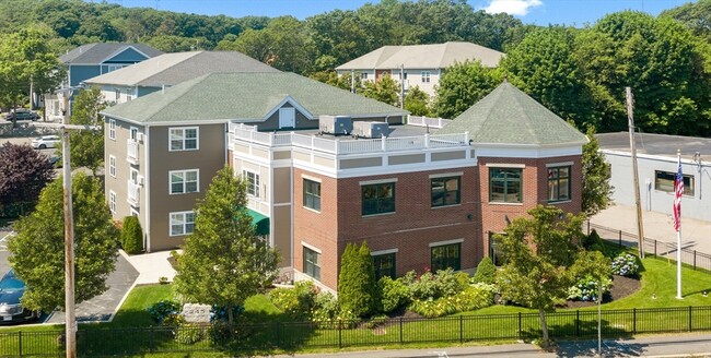 Building Photo - 245 Willard St Unit 5