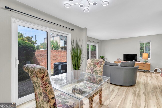 Photo - 2262 Pernoshal Ct