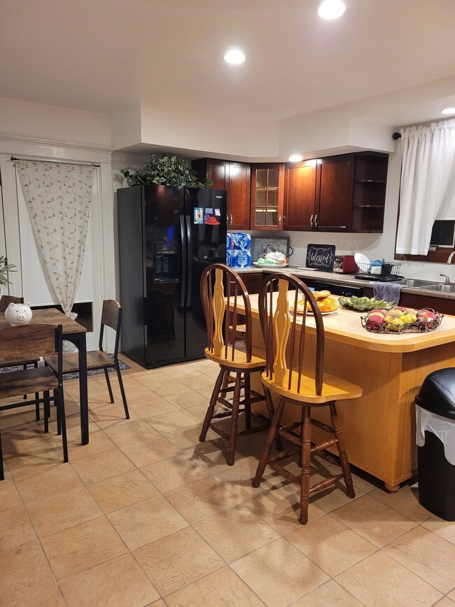 Photo - 107 Ash St Unidad 1