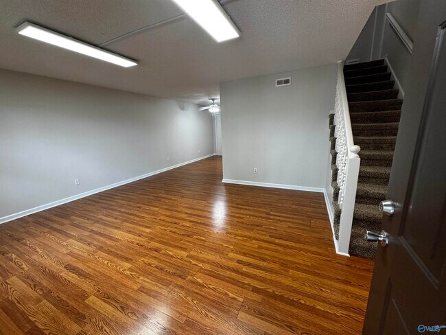 Photo - 1775 Jeff Rd NW