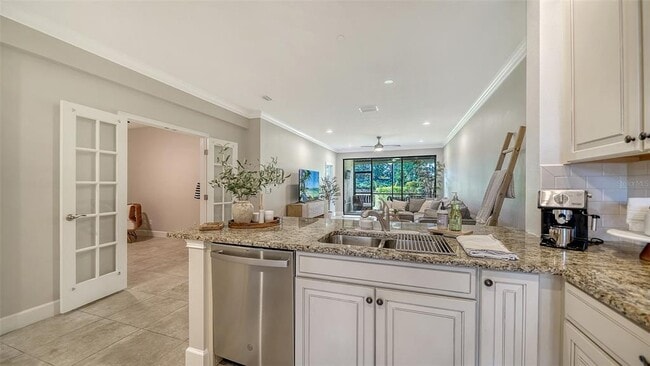 Photo - 13604 Messina Loop Unidad 103